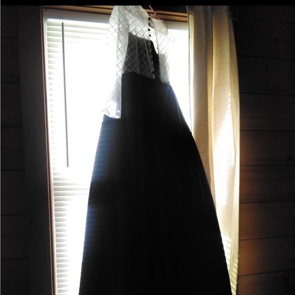 Black & White Girls Formal Dress Size 10 - Picture 1 of 3